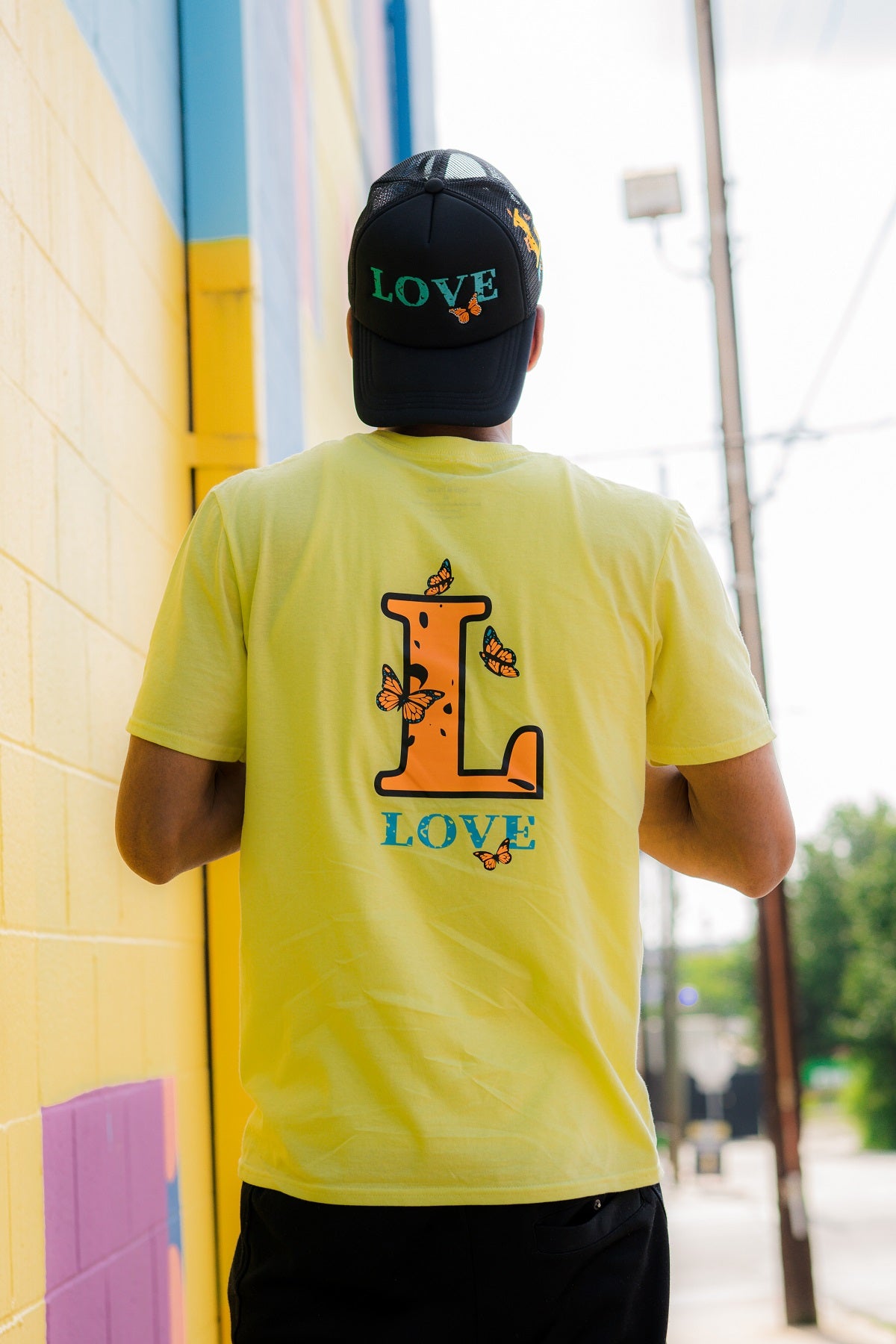 Very Good Mondays Review