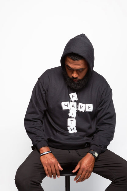 Sudadera con capucha de Scrabble "Ten fe" (varios colores)