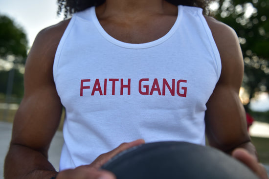 Camiseta sin mangas blanca Faith Gang® (opción de varios colores)